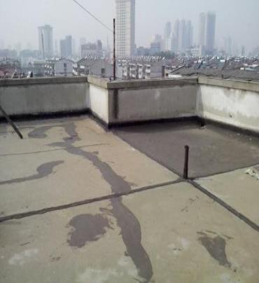 邗江漏水维修 楼顶漏水是什么原因，楼顶漏水维修方法是什么?